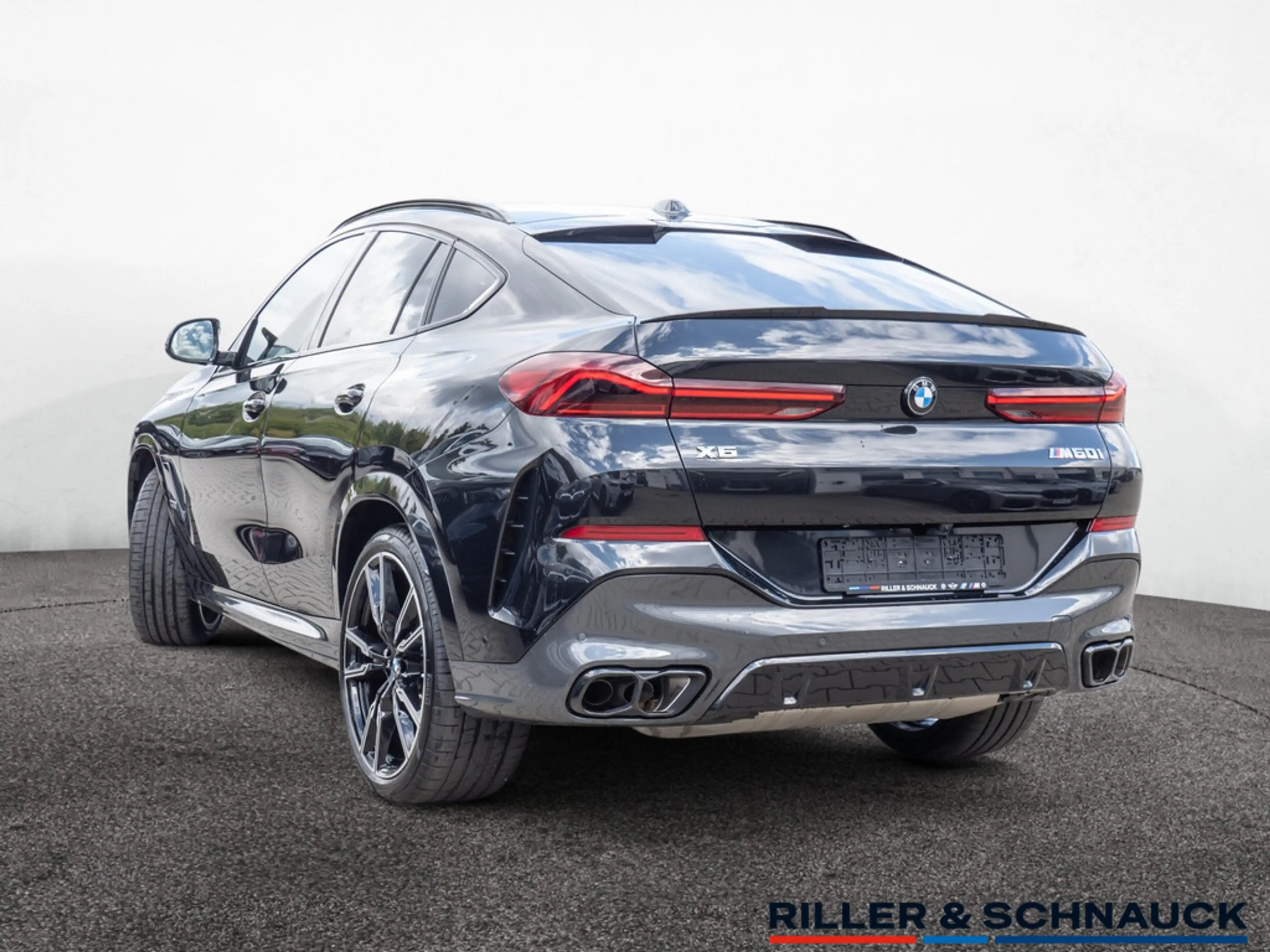 BMW X6 M 60i xDrive — photo 5
