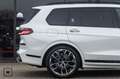BMW X7 xDrive40i 7p | Skylounge | Alcantara Wit - thumbnail 9
