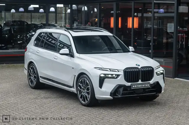 BMW X7 xDrive40i 7p | Skylounge | Alcantara