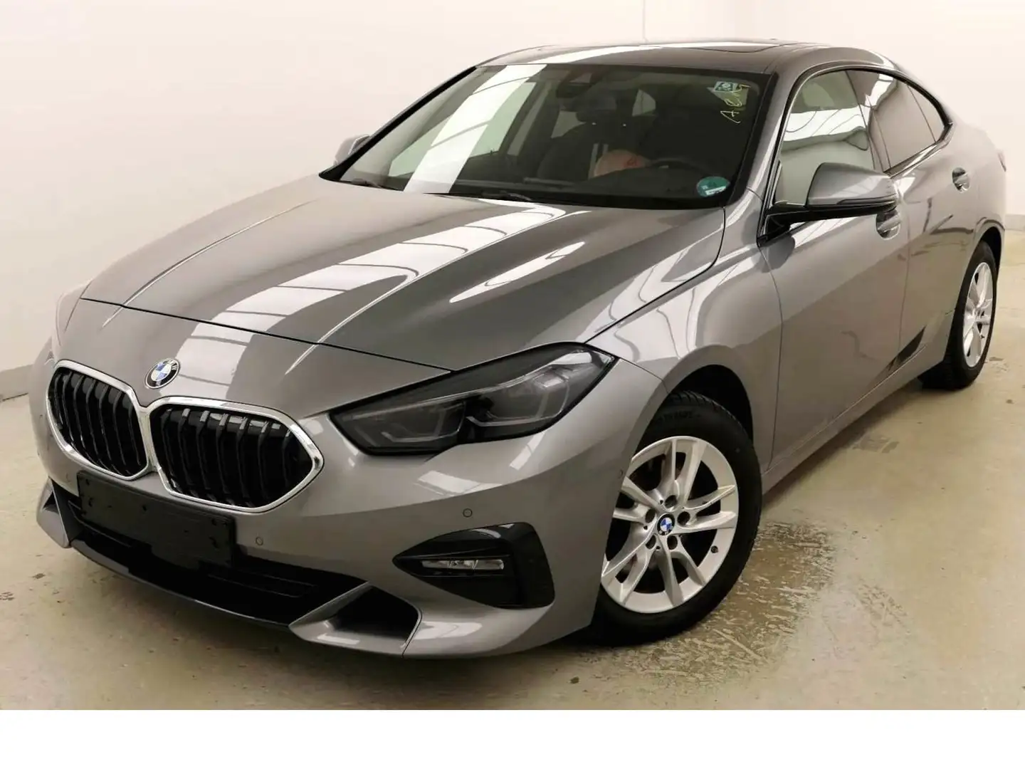 BMW 218 i SportLine MShadow Pano Navi Kam Grau - 1