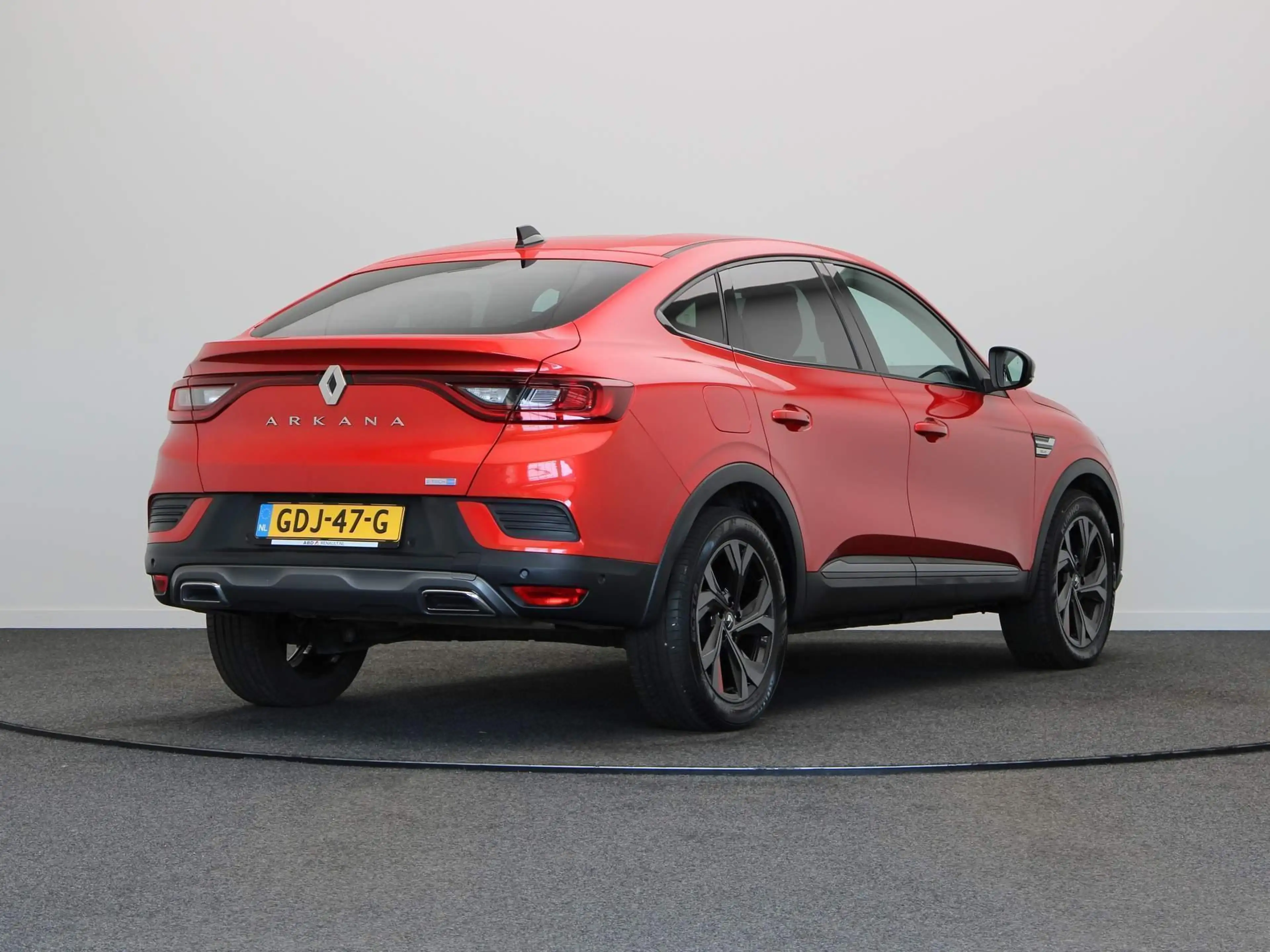 Renault Arkana 1.6 E-Tech hybrid 145 R.S. Line | Stoel - Stuur ve — photo 6