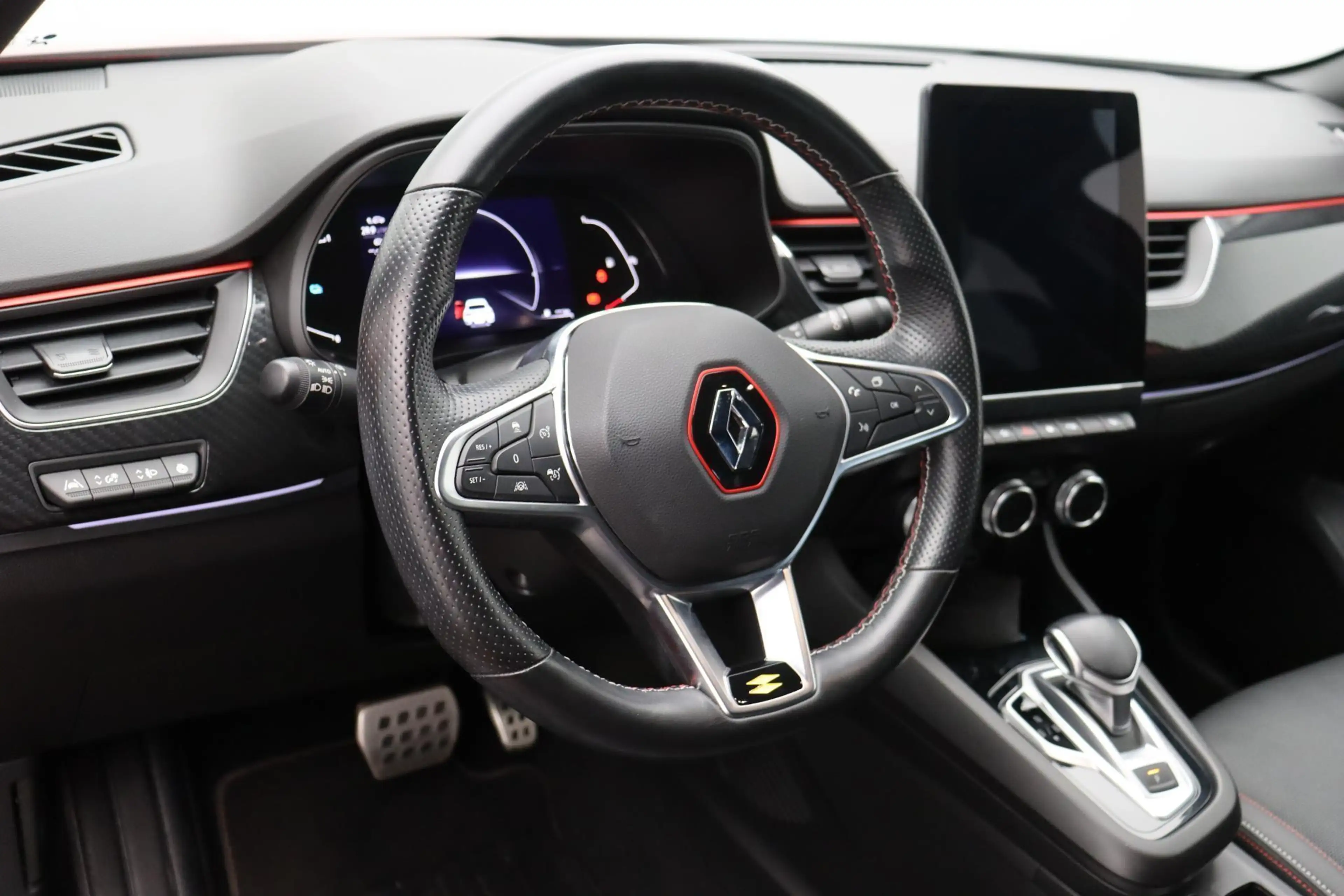 Renault Arkana 1.6 E-Tech hybrid 145 R.S. Line | Stoel - Stuur ve — photo 13