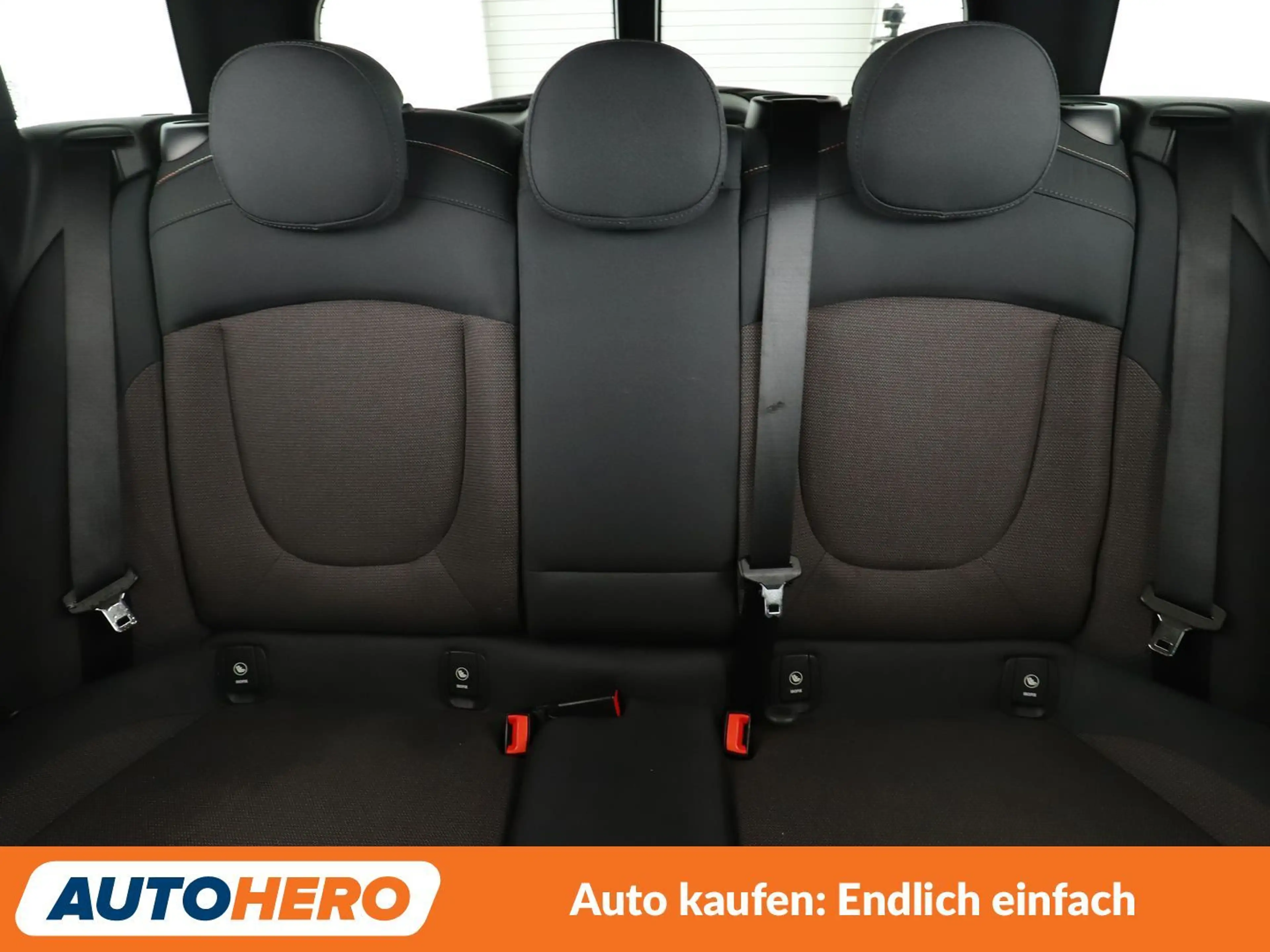 MINI One Clubman One Aut.*TEMPO*PDC*SHZ*KLIMA*ALU* — photo 15