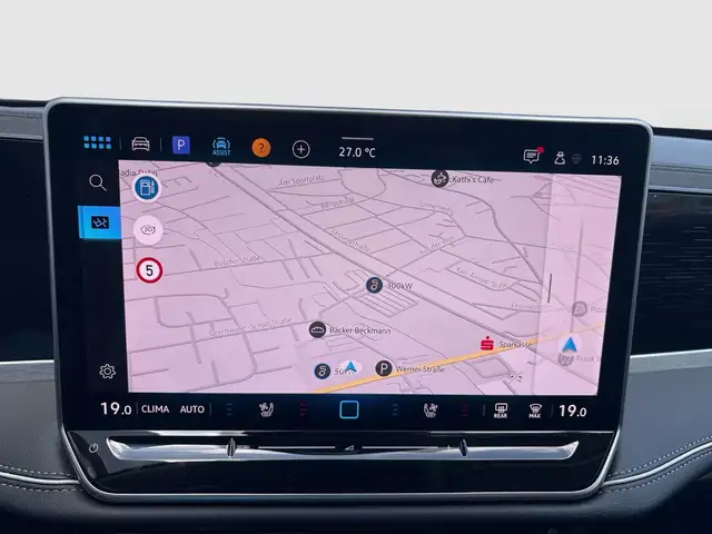 Volkswagen Passat view 15