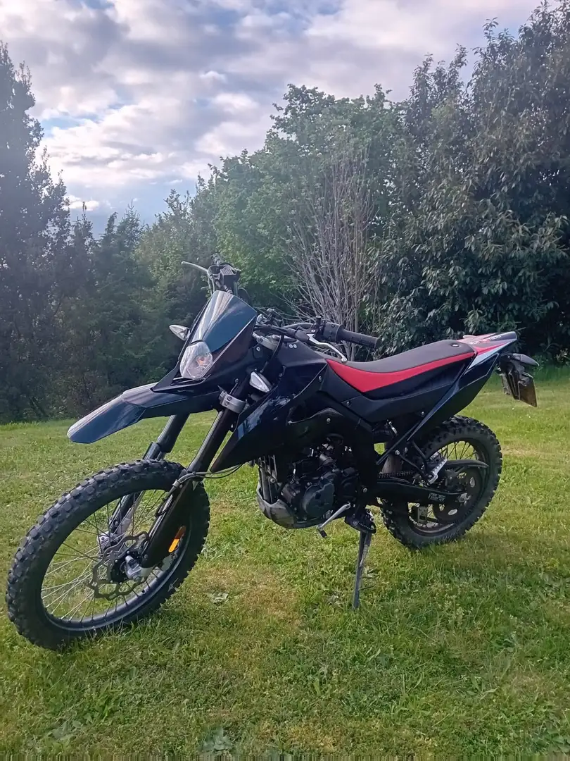 Aprilia RX 125 Negro - 1