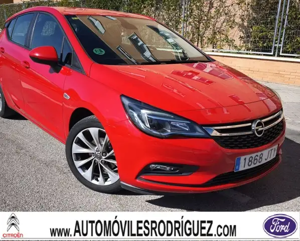 Opel Astra 1.4T S/S Selective 125