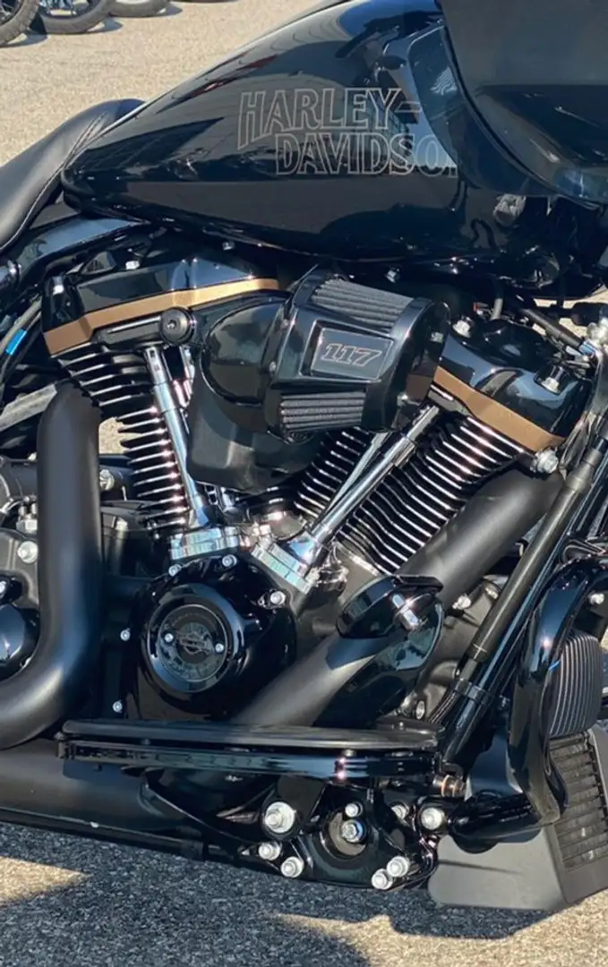 Harley-Davidson Road Glide Schwarz - 2