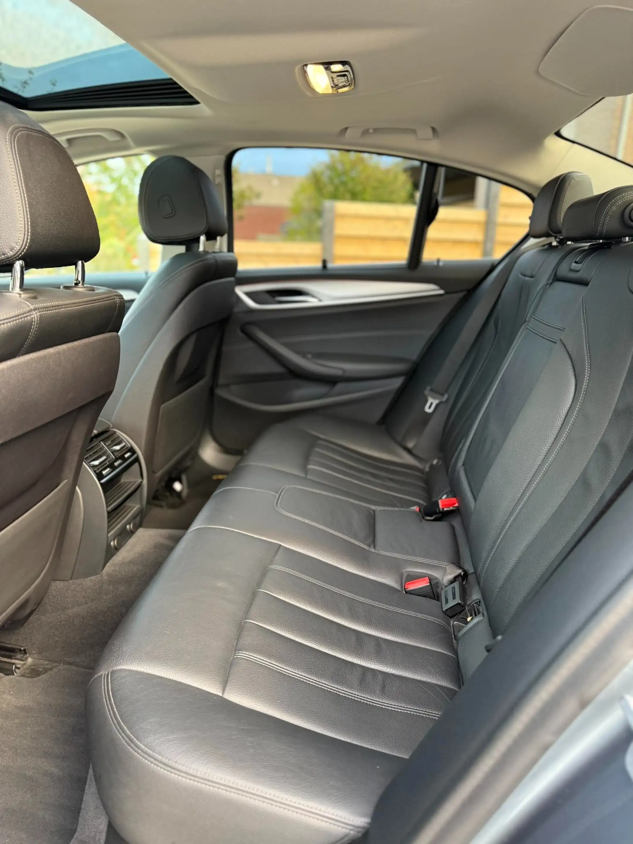 BMW 518 518d Aut. Sport Line (gereserveerd) — photo 10