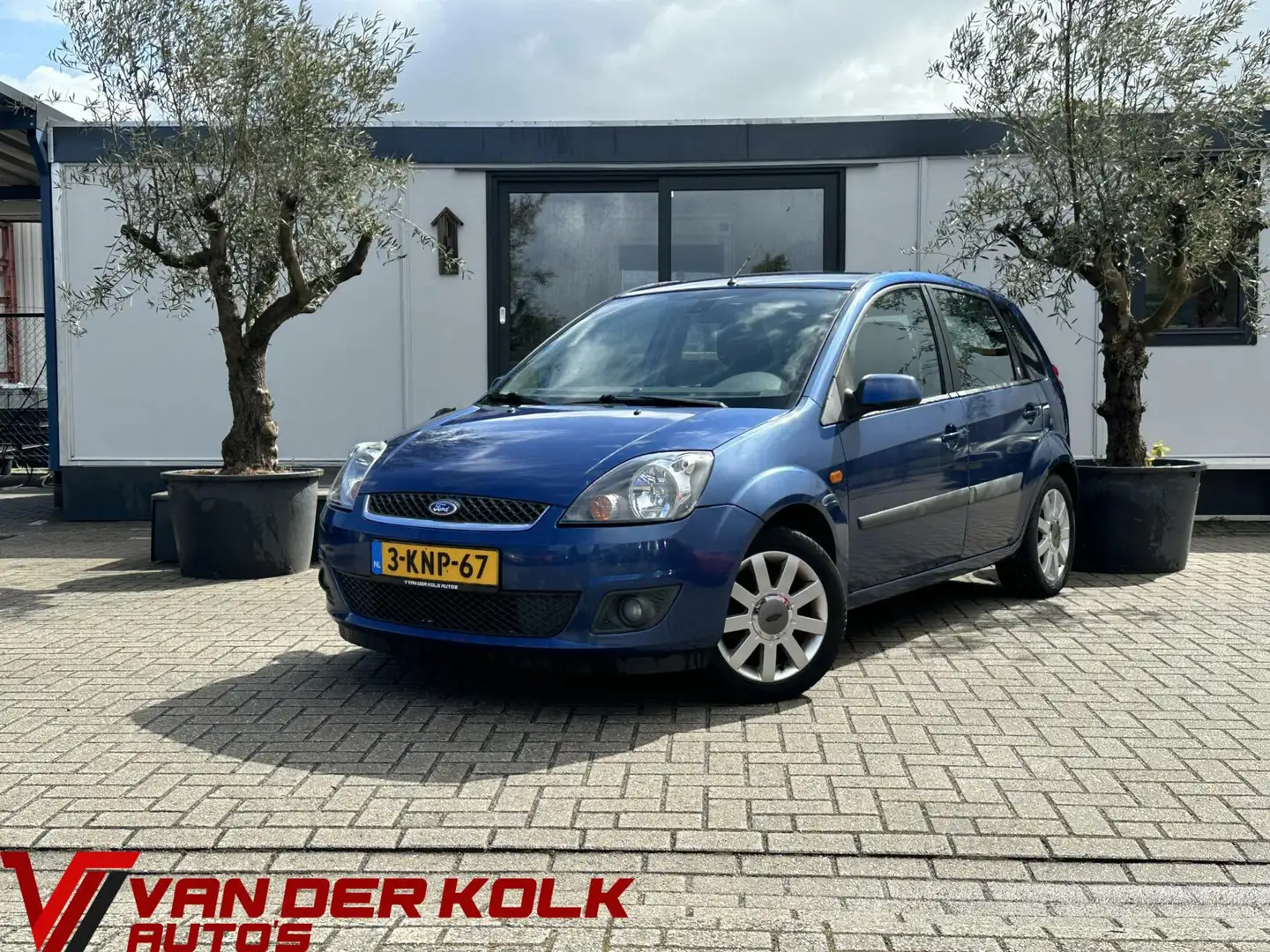 Ford Fiesta 1.4-16V Ghia 5 Deurs Climate Lichtmetaal Kék - 1