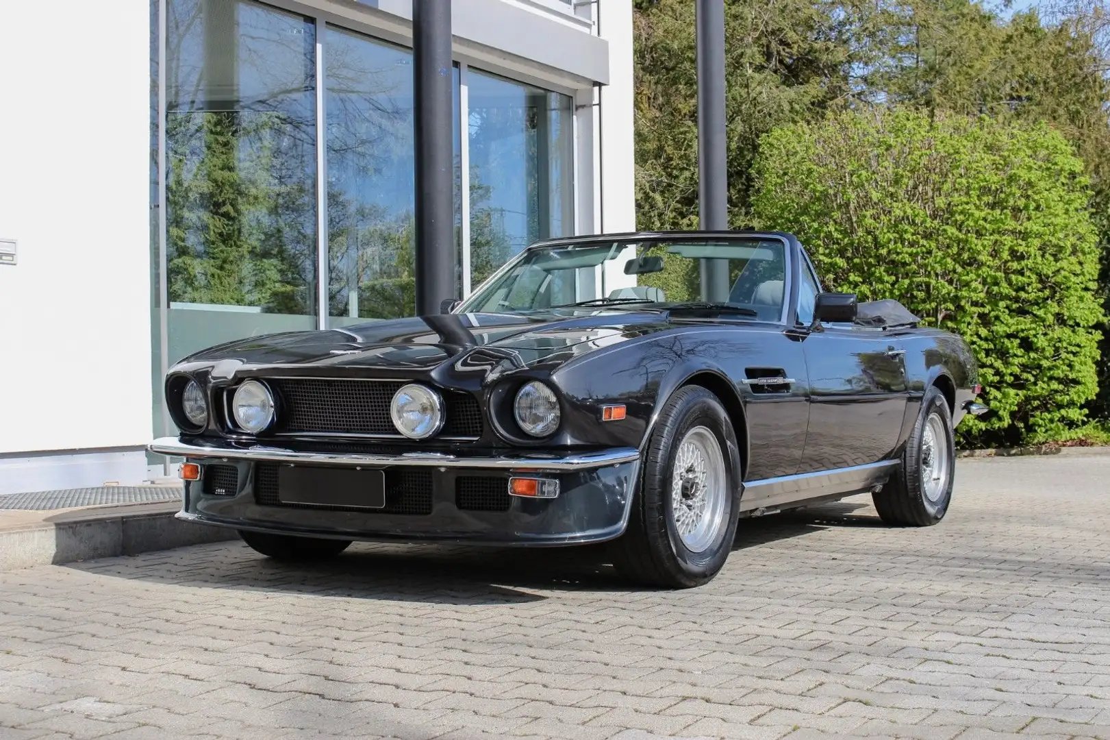 Aston Martin V8 VOLANTE CABRIO / H-ZULASSUNG Negru - 1