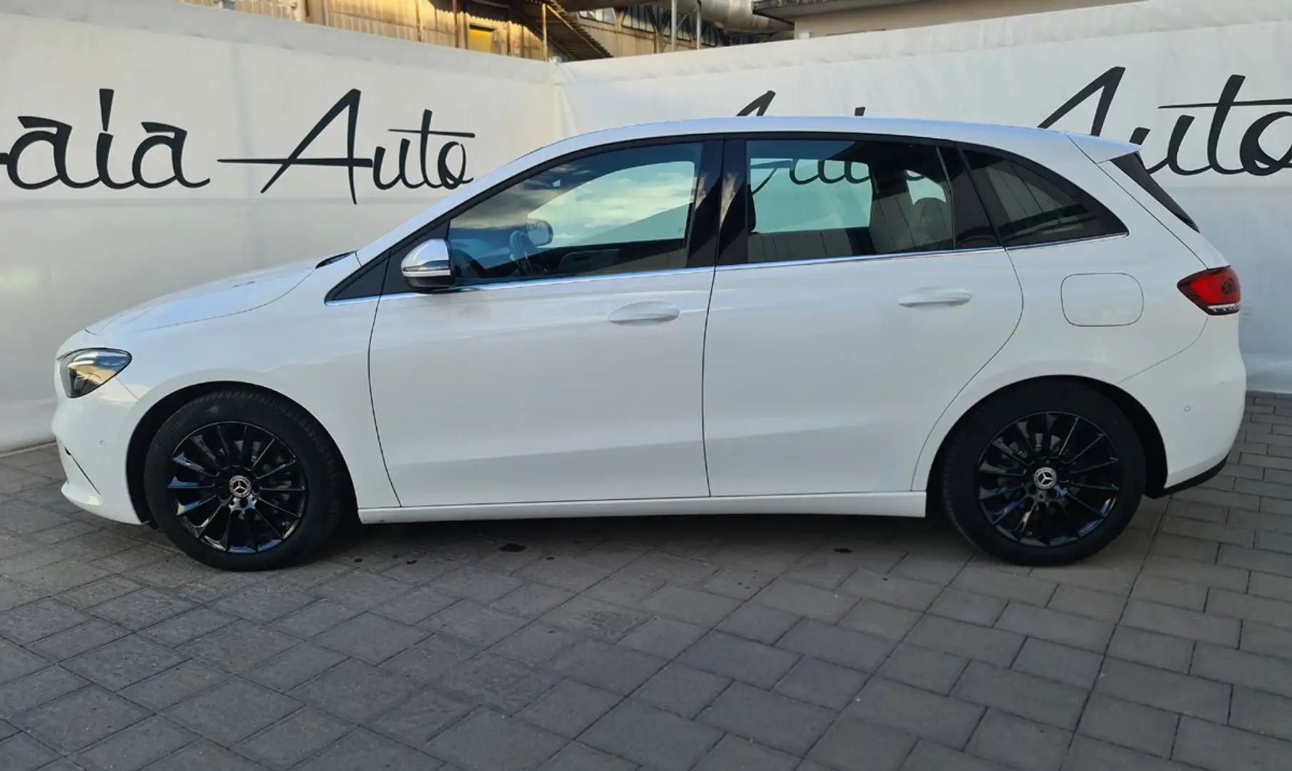 Mercedes-Benz B 180 Sport Autom. Bianco - 2