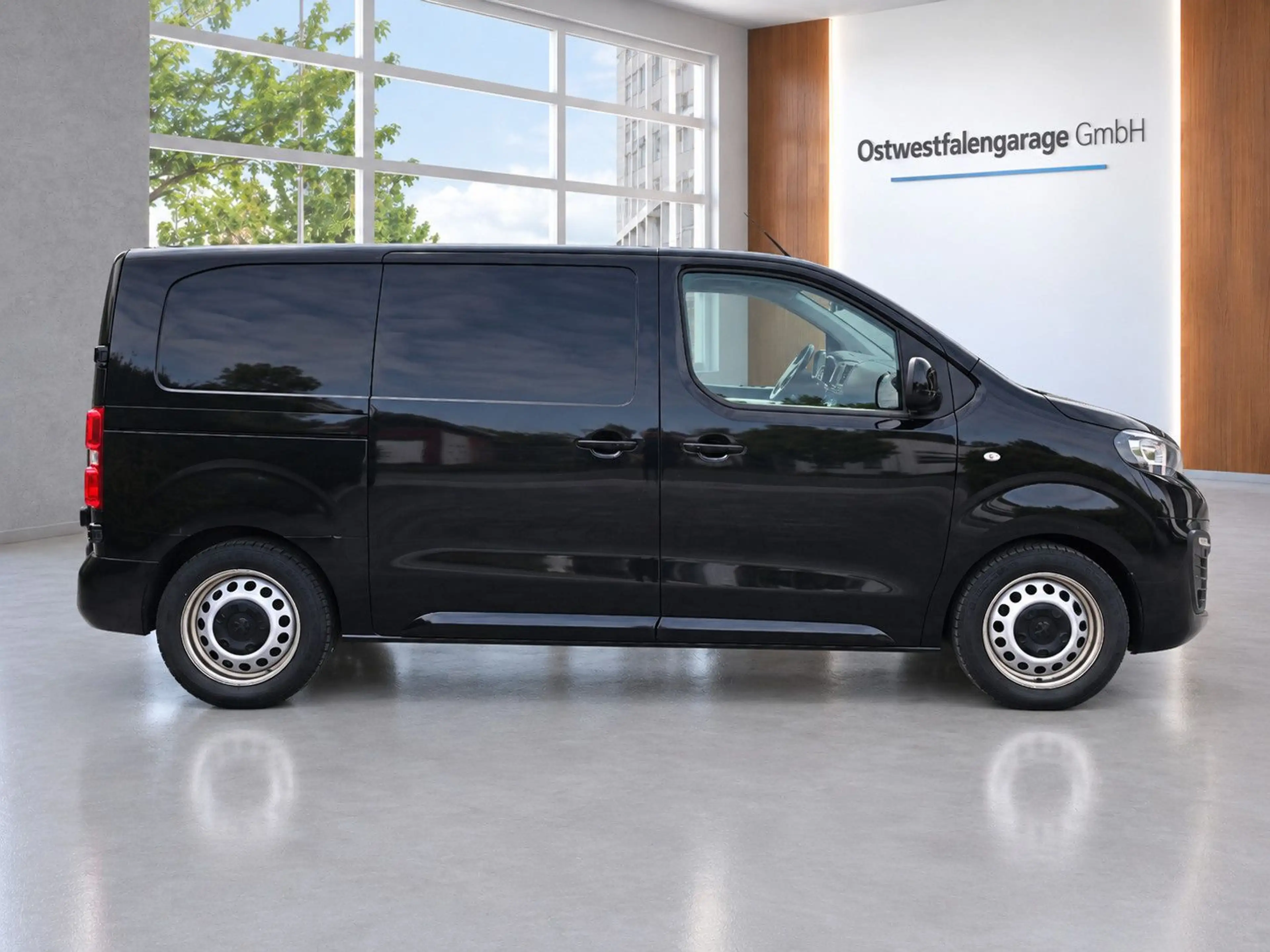 Peugeot Expert Asphalt L2 Automatik (2 x Schiebetür) — photo 6