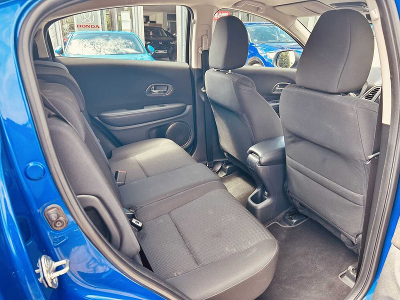 Honda HR-V 1.5 i-VTEC Elegance — photo 10