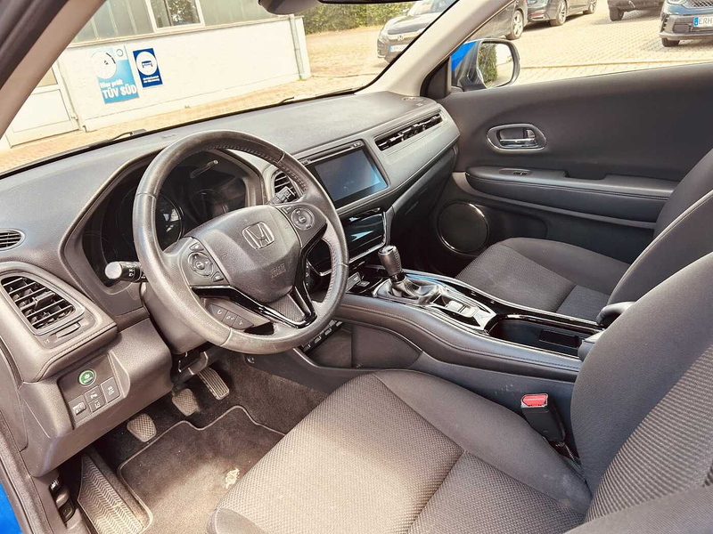 Honda HR-V 1.5 i-VTEC Elegance — photo 12