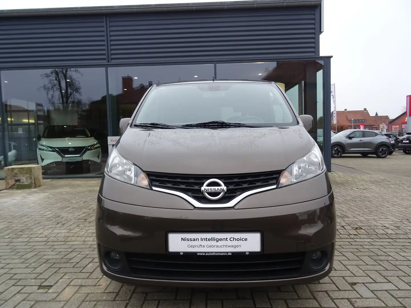 Nissan Evalia Evalia Tekna Braun - 2