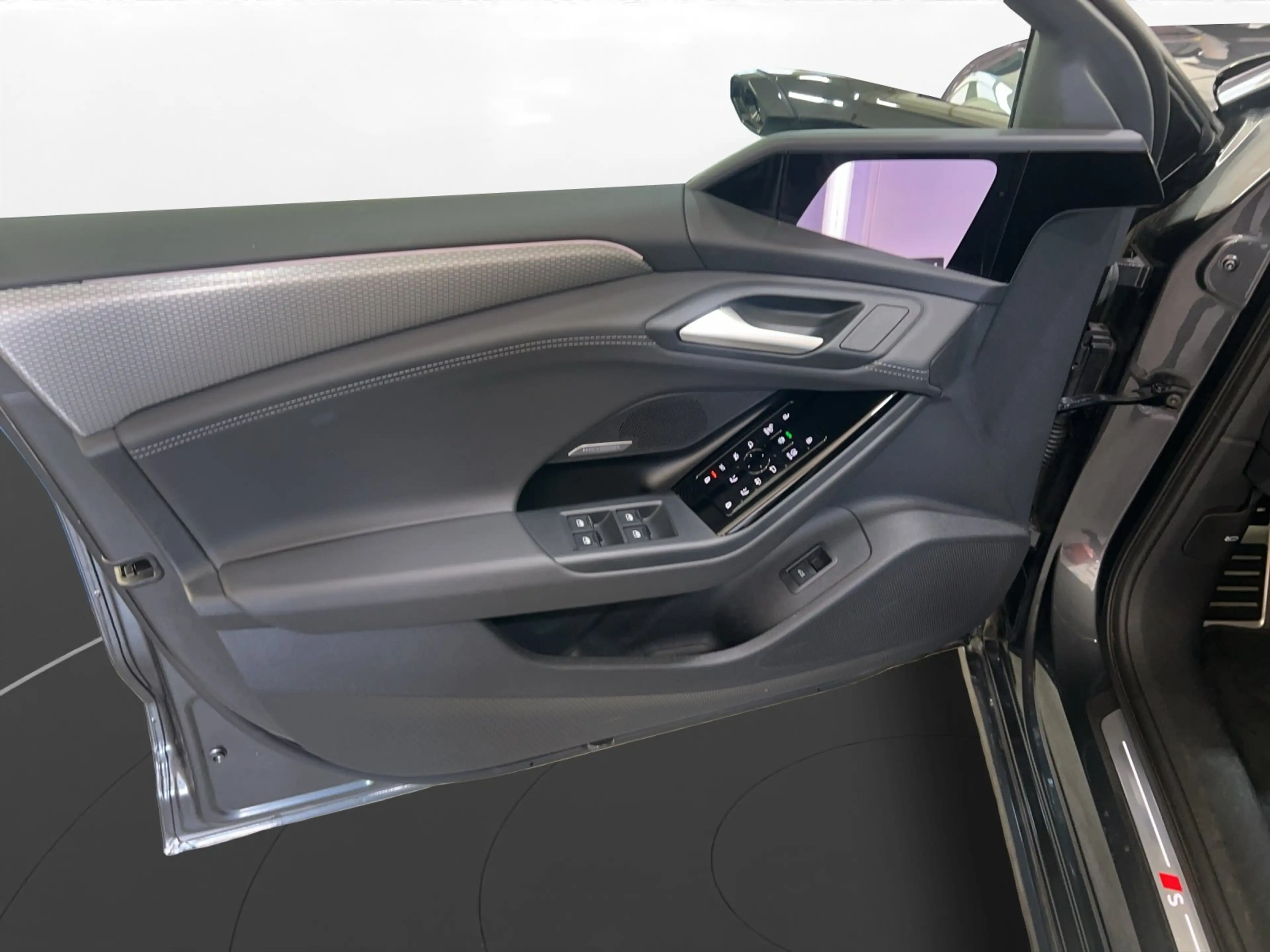Audi S6 e-tron S6 Avant e-tron — photo 11
