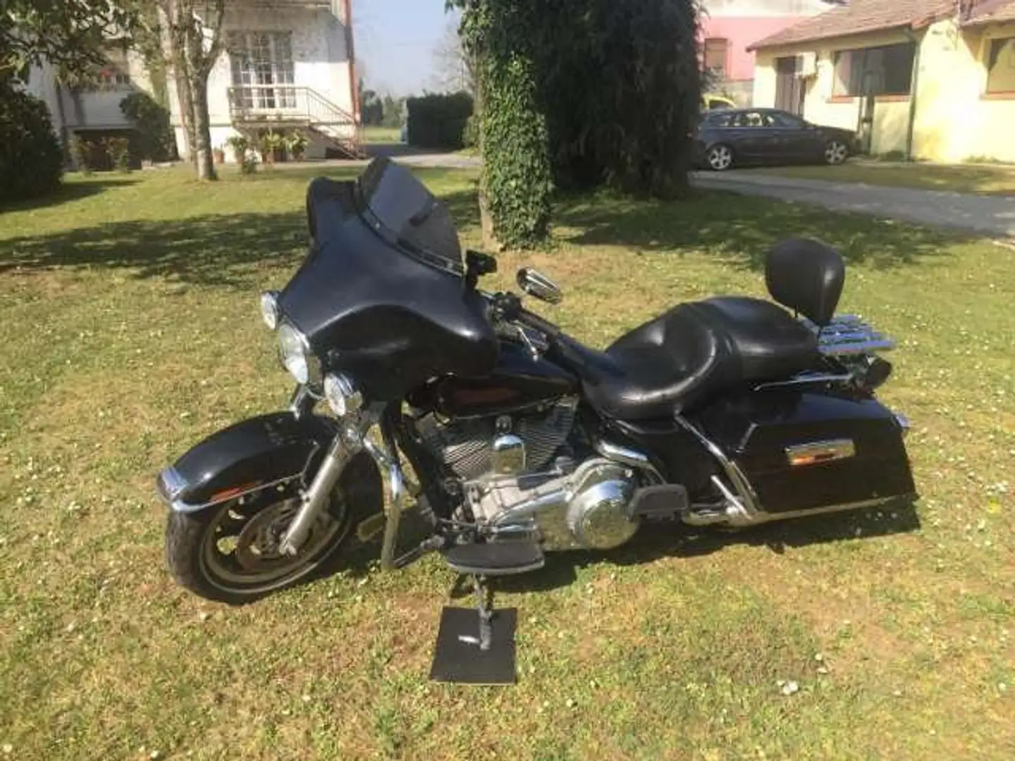 Harley-Davidson Electra Glide Nero - 2