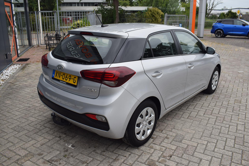 Hyundai i20 1.0 T-GDI Blue 100PK Comfort — photo 6