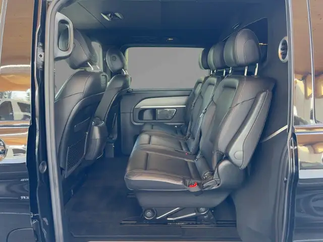 Mercedes-Benz V 300 d 4M AVANTGARDE Lang AMG AHV Standhzg Distr Ansicht 9