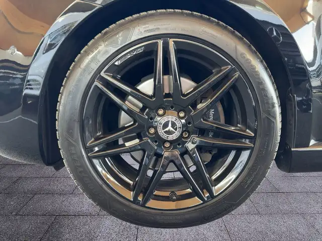 Mercedes-Benz V 300 d 4M AVANTGARDE Lang AMG AHV Standhzg Distr Ansicht 13