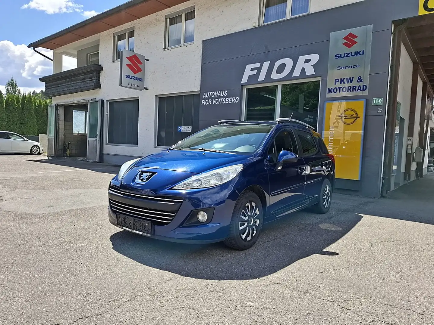 Peugeot 207 SW Active 1,4 16V VTi Blau - 1