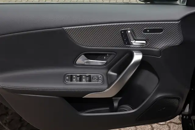 Mercedes-Benz A-Class view 12