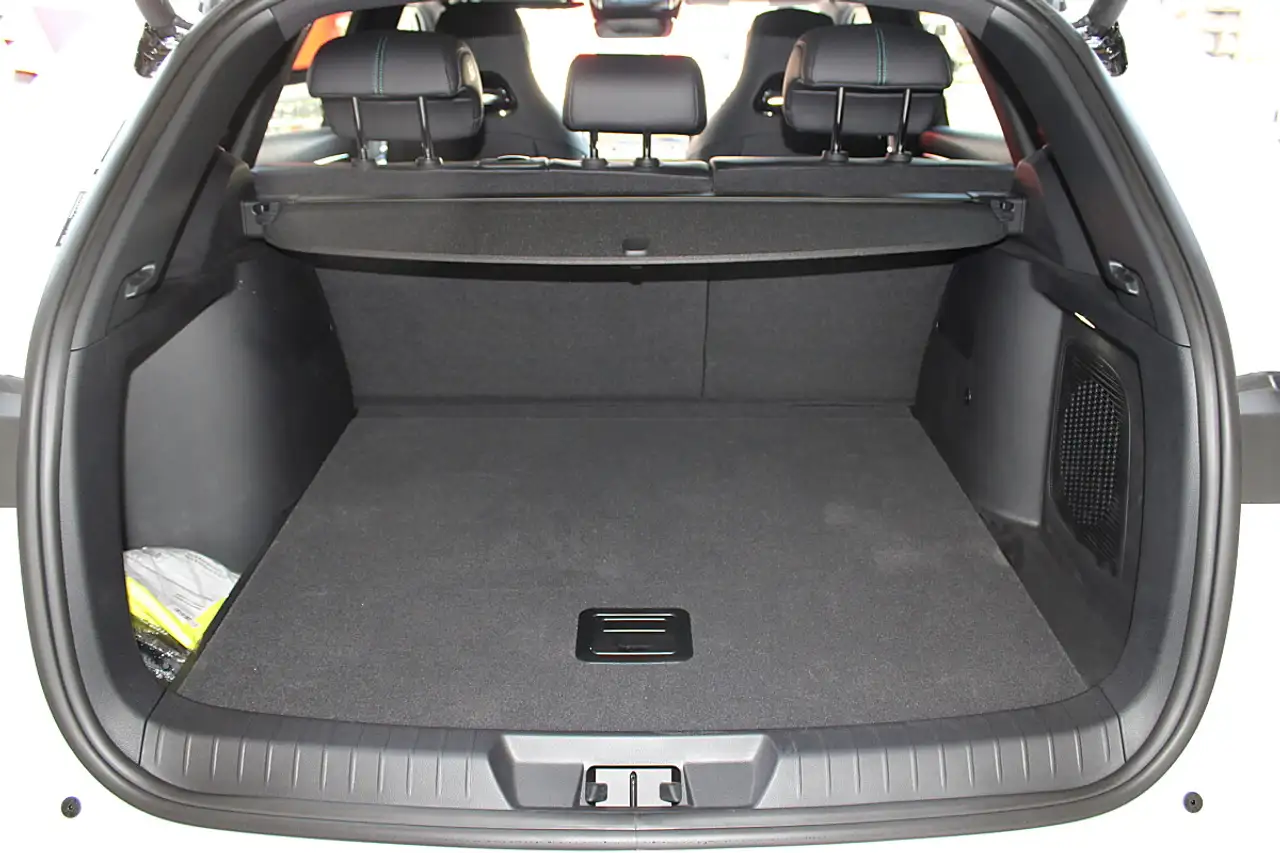 BYD SEAL U