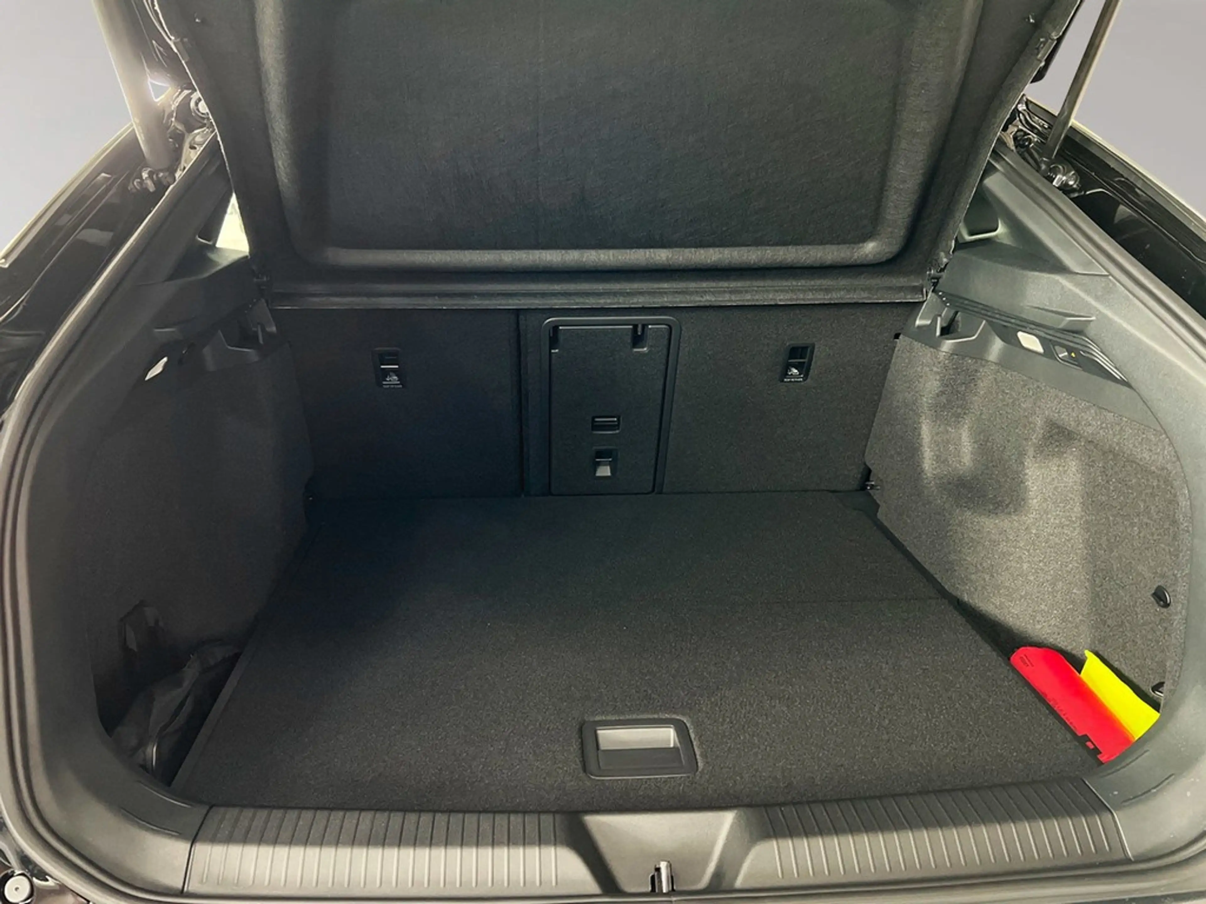 Volkswagen ID.5 77 kWh Pro Performance AHK*PANO*IQ.LIGHT*HEADUP... — photo 10