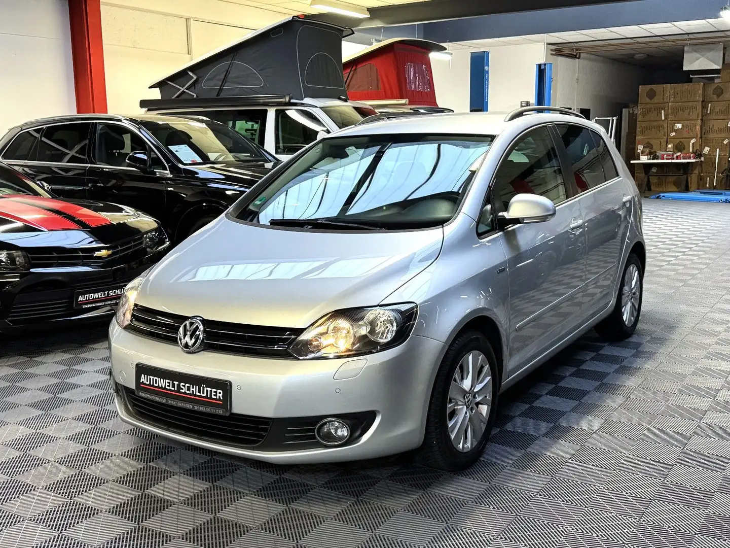 Volkswagen Golf Plus VI 1.6 TDI DSG Life Edition*Navi*SHZ* Silber - 1