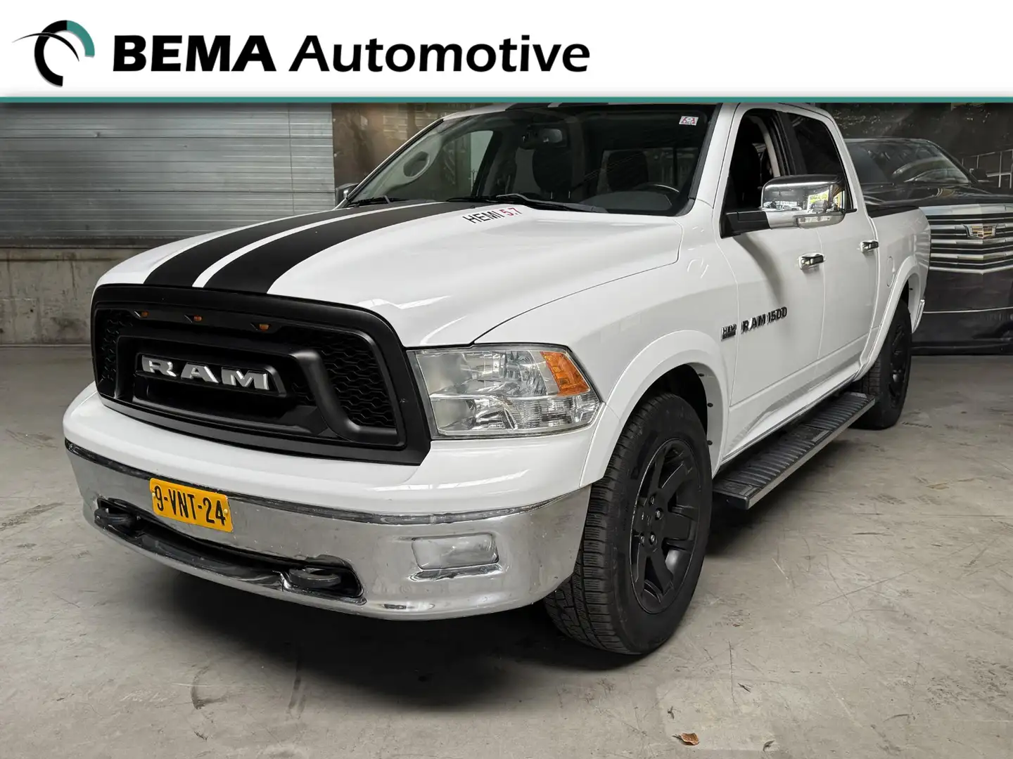 Dodge RAM 1500 5.7 V8 4x4 Quad Cab 6'4 MARGE AUTO - 1