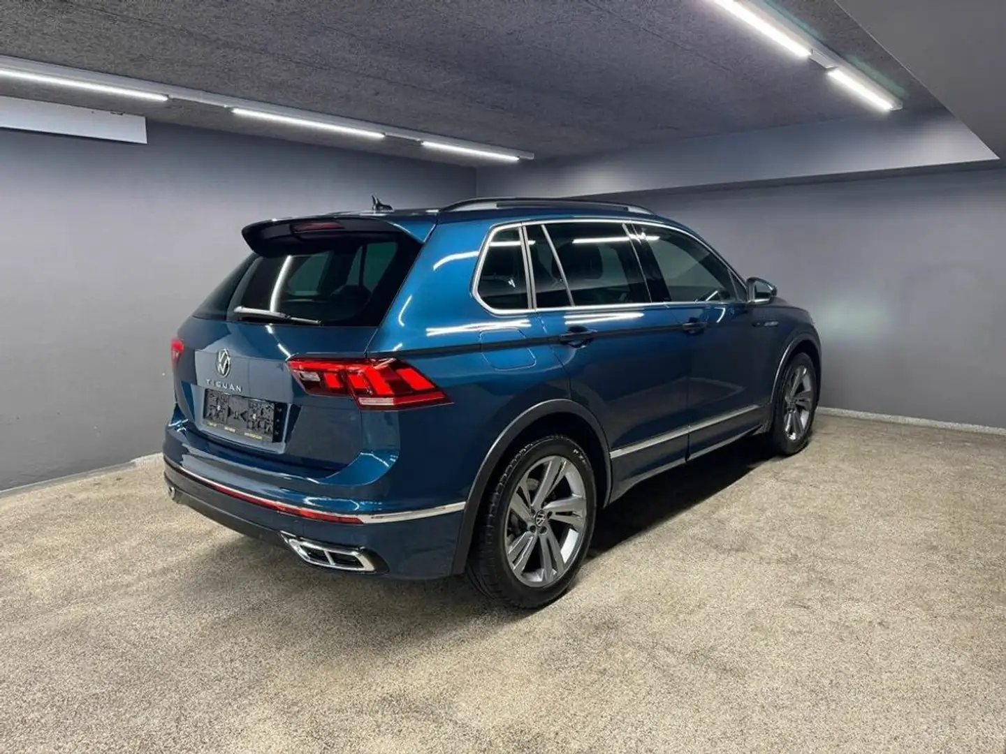 Volkswagen Tiguan R-Line DSG Blau - 2