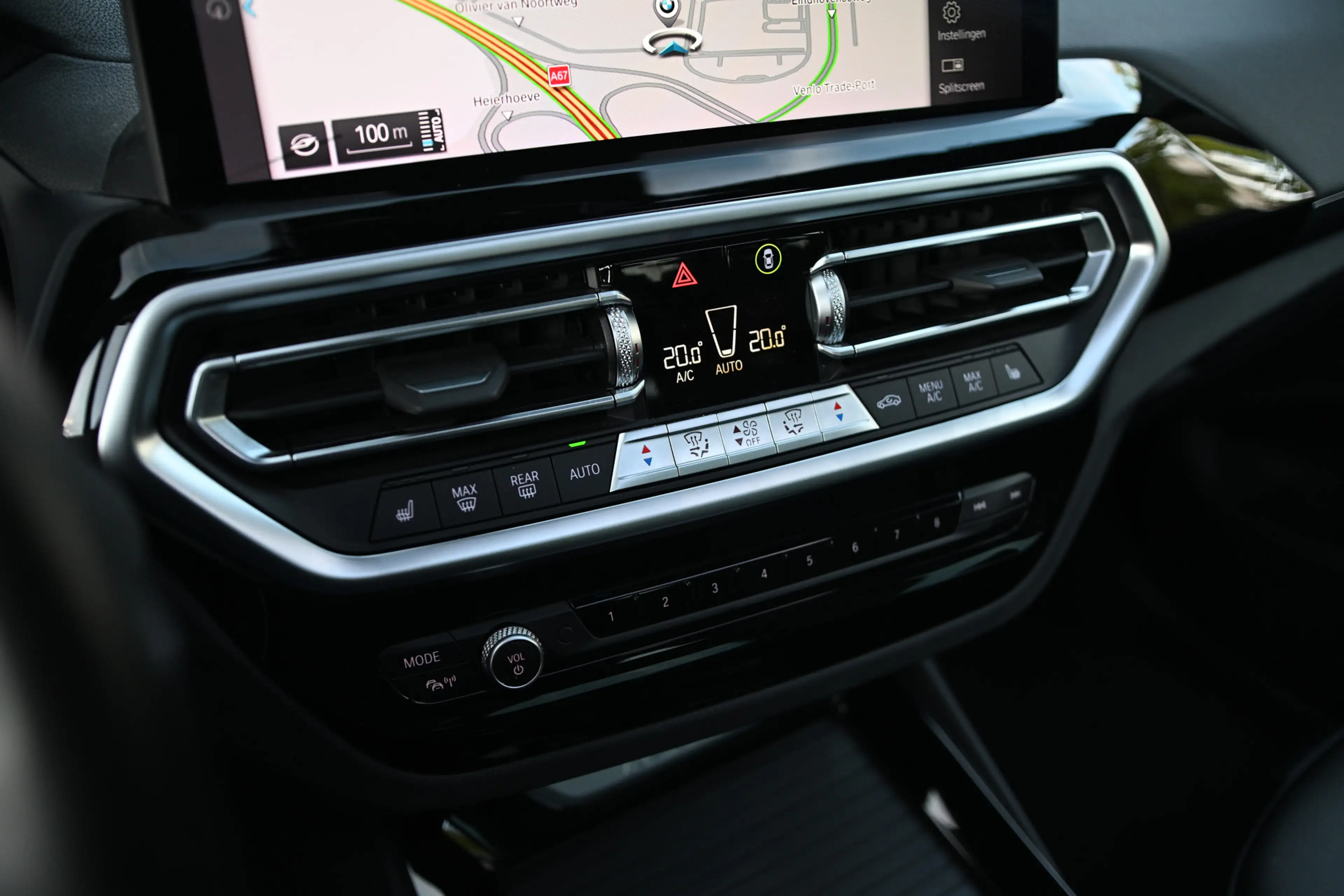 BMW iX3 Executive M Sport / Sportstoelen / Memory / Achter — photo 12