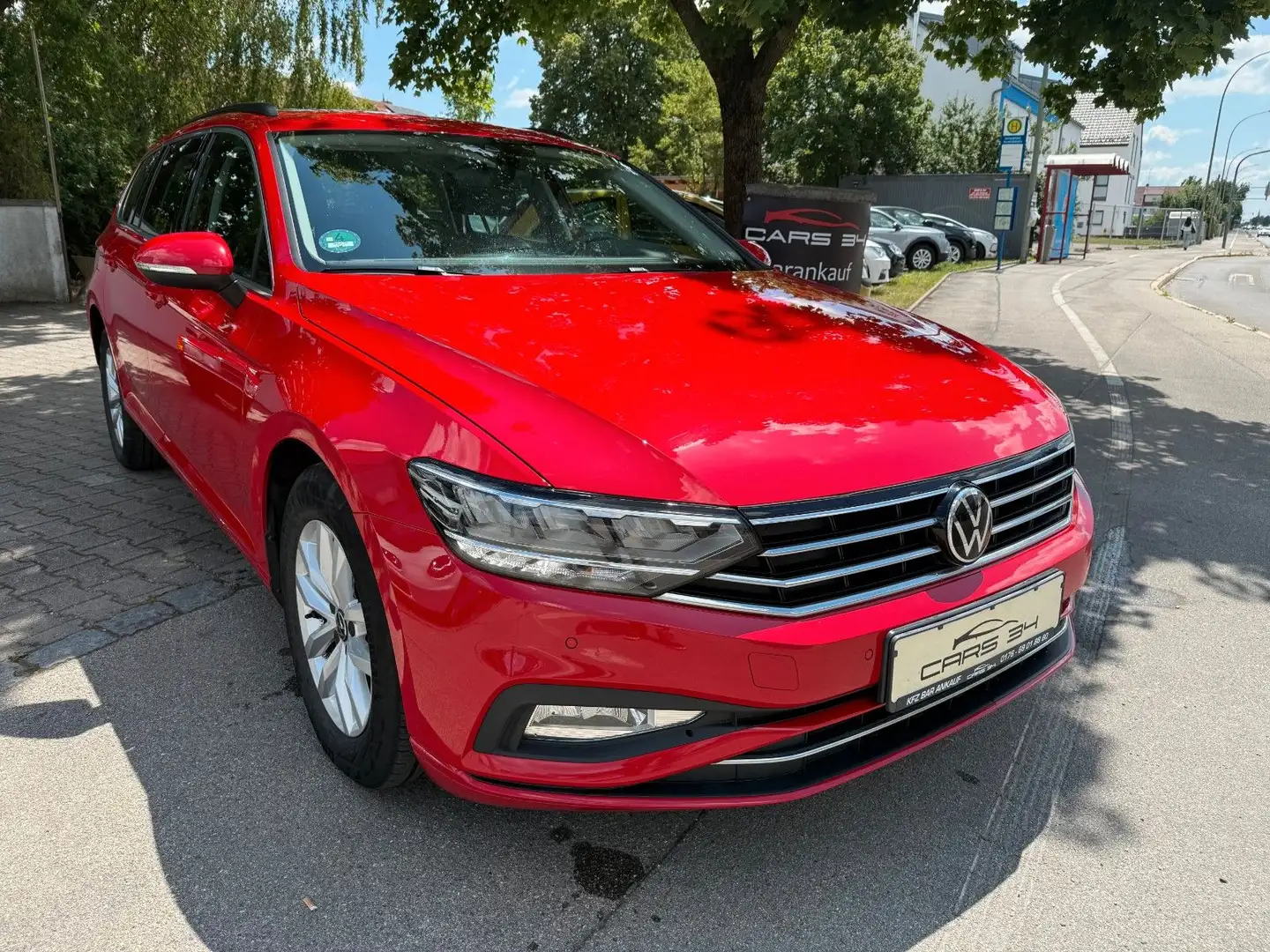 Volkswagen Passat Variant Business *NAVI*STANDHZG*AUTOMATIK Rosso - 2