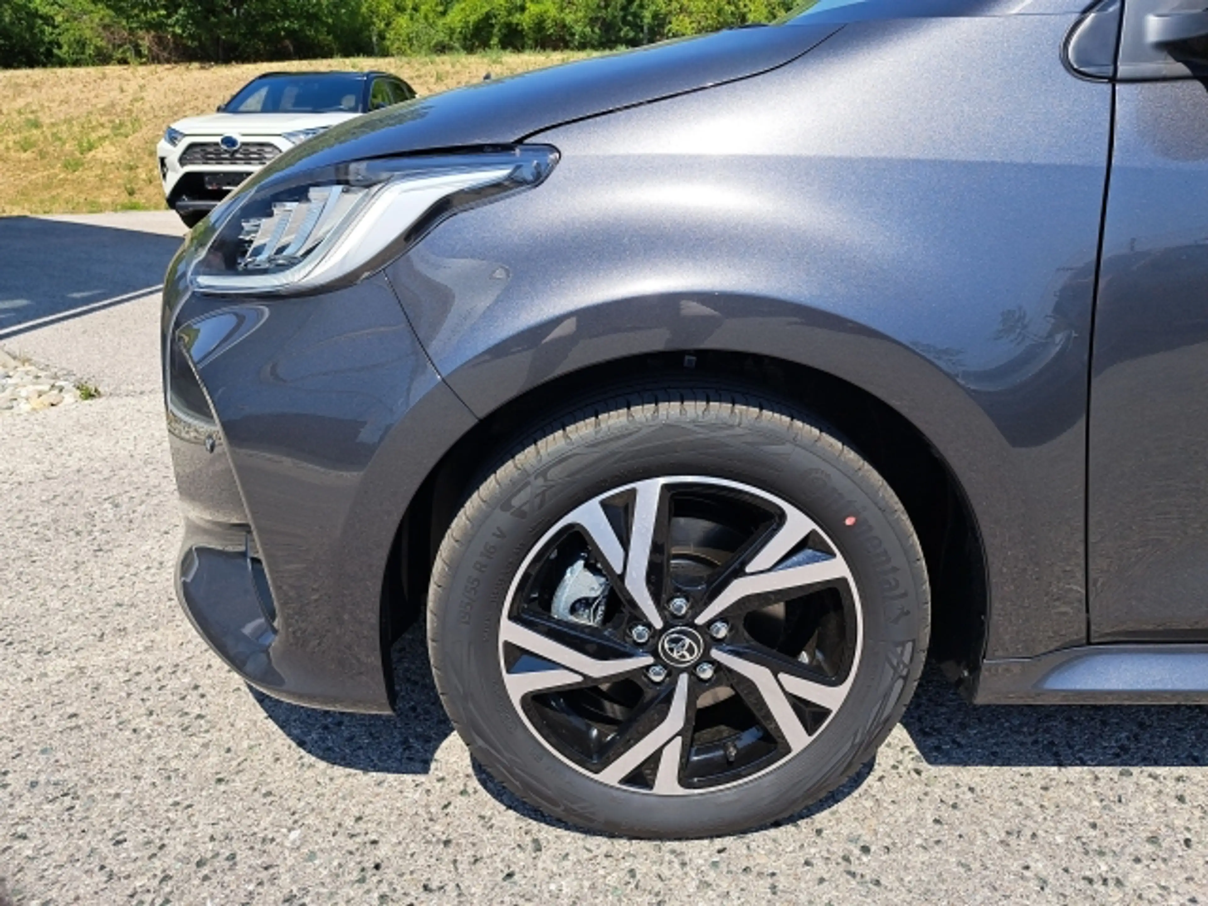 Toyota Yaris Yaris 1,5 HSD Active — photo 9