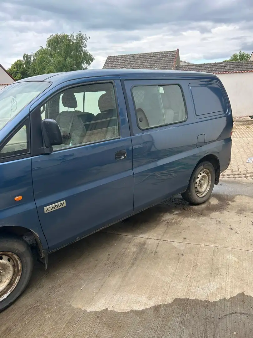 Hyundai H-1 Bleu - 1