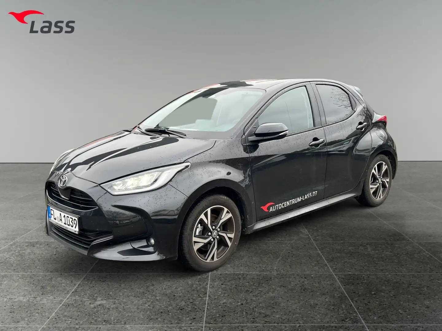 Toyota Yaris 1.5 Teamplayer - JETZT mit 1,99% Zins! Noir - 2