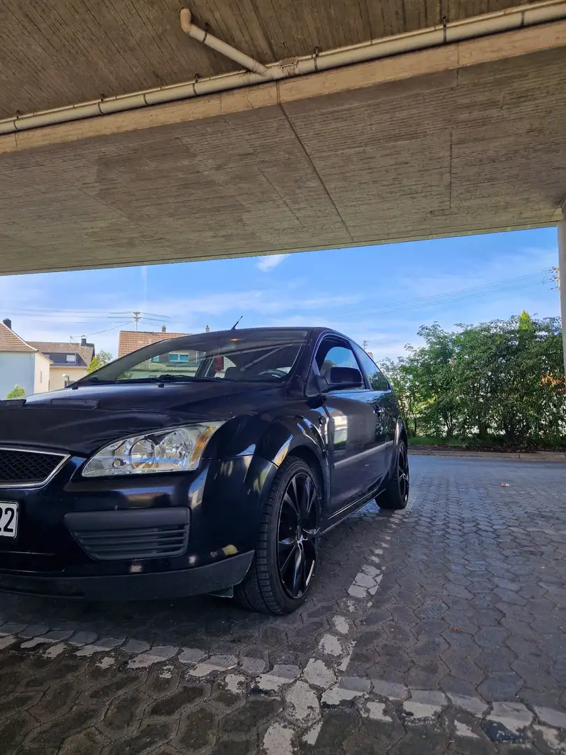 Ford Focus 1.4 16V Ambiente - 1
