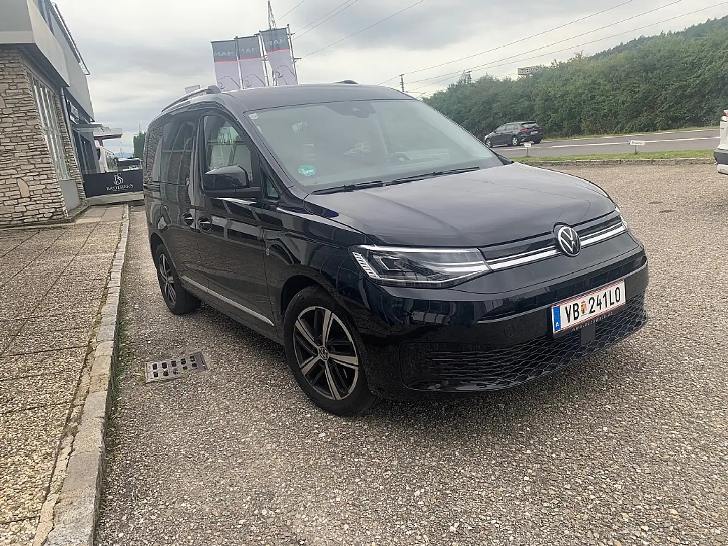 Volkswagen Caddy Style 2,0 TDI DSG - AHK - Standheizung Schwarz - 1