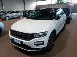 Volkswagen T-Roc Style2.0TDI DSG ACC Alu PDC Virtual