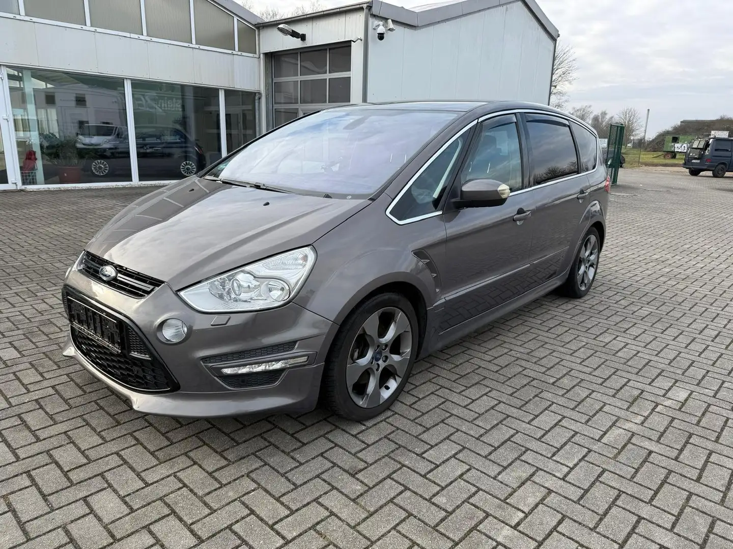Ford S-Max Titanium S Brun - 1