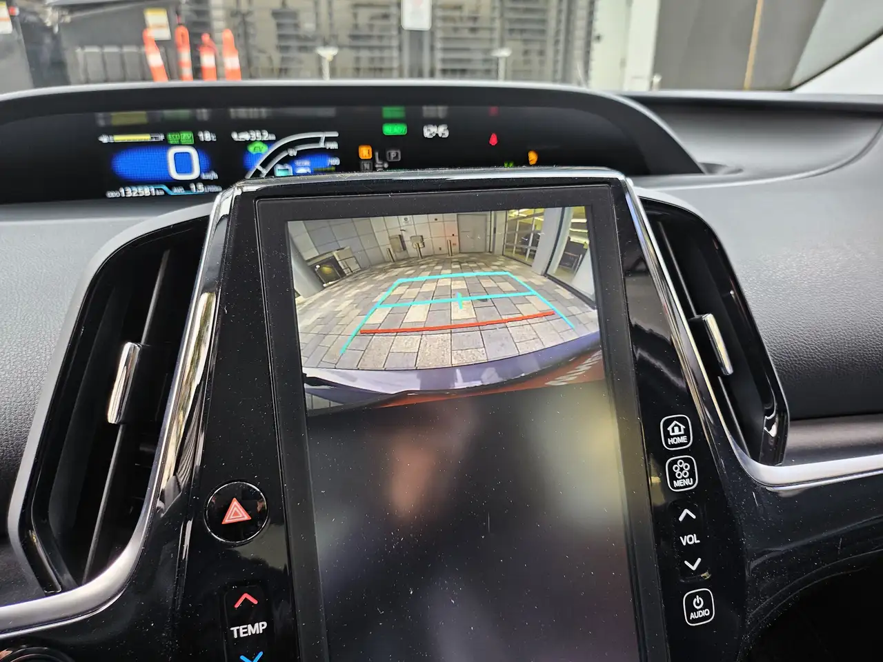 Toyota Prius Prime снимка Toyota Prius Prime