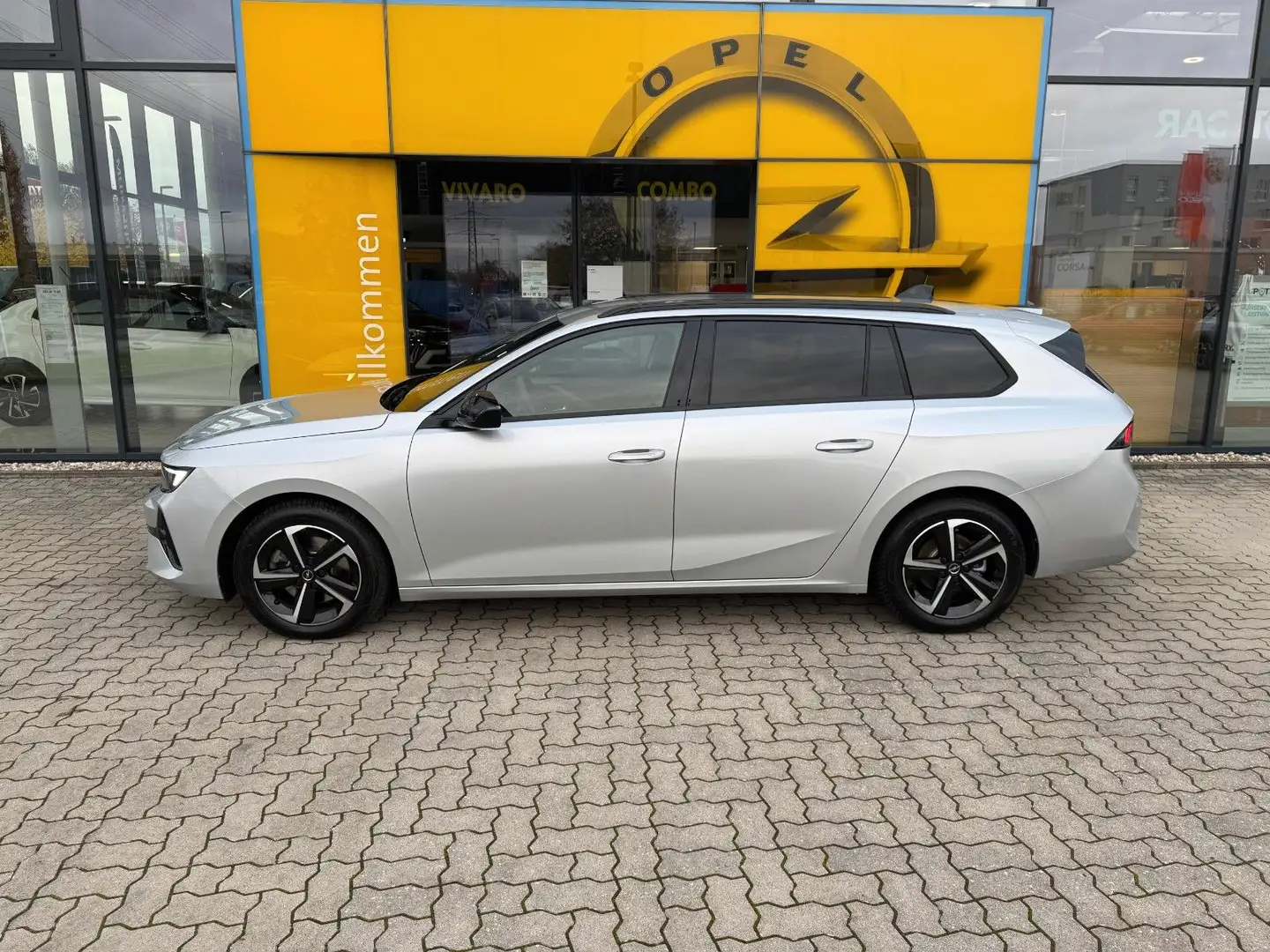 Opel Astra ST GS 1.2 Turbo 130PS AT8 Automatik Kombi Argent - 2