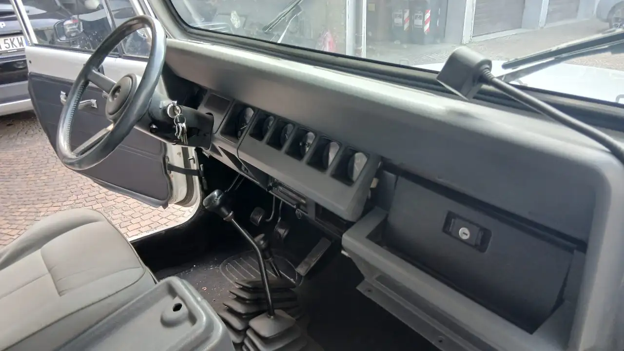Jeep Wrangler Hard Top 2.5 Laredo, foto 10