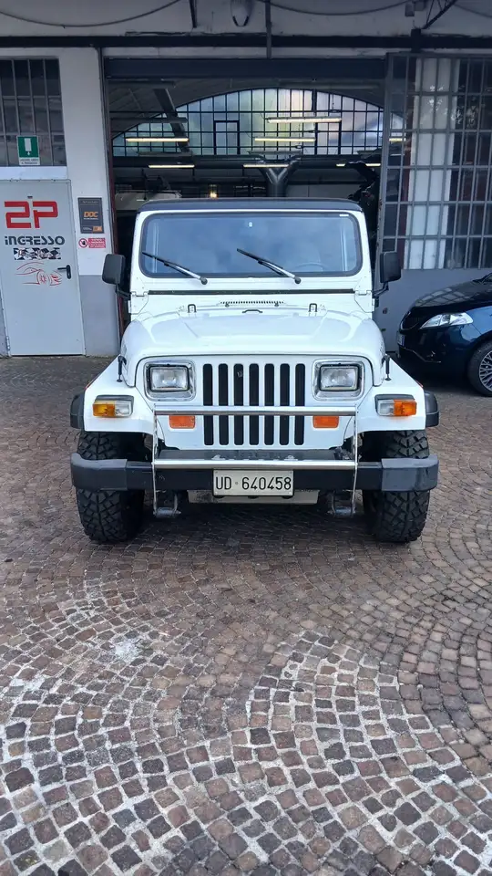 Jeep Wrangler Hard Top 2.5 Laredo, foto 4