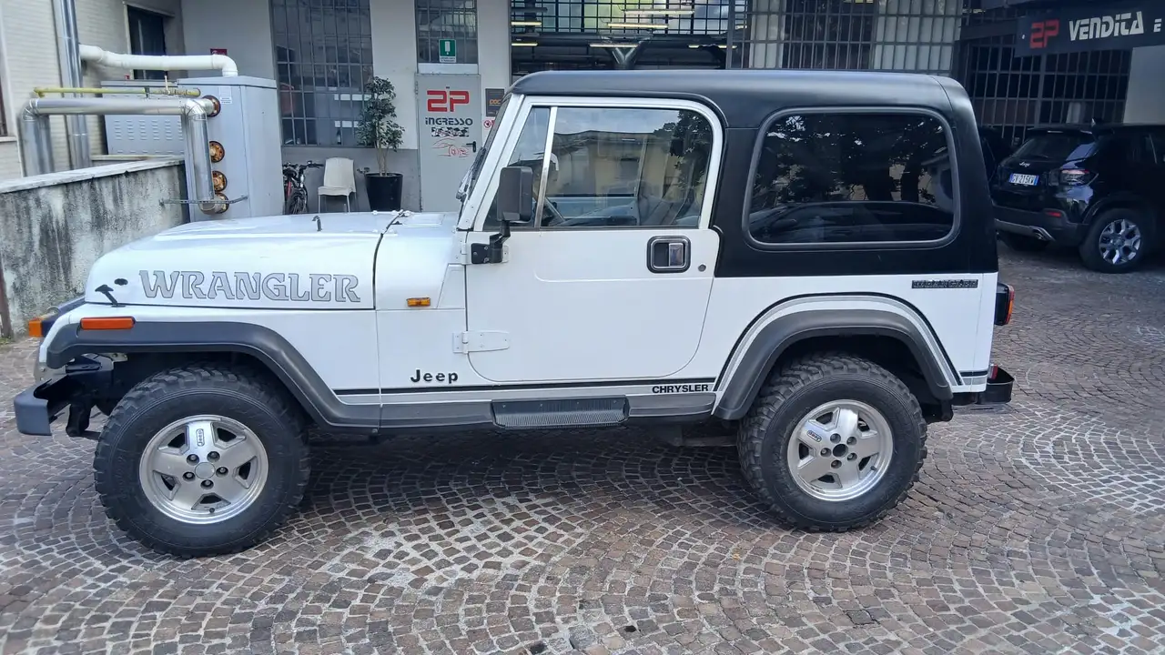 Jeep Wrangler Hard Top 2.5 Laredo, foto 11
