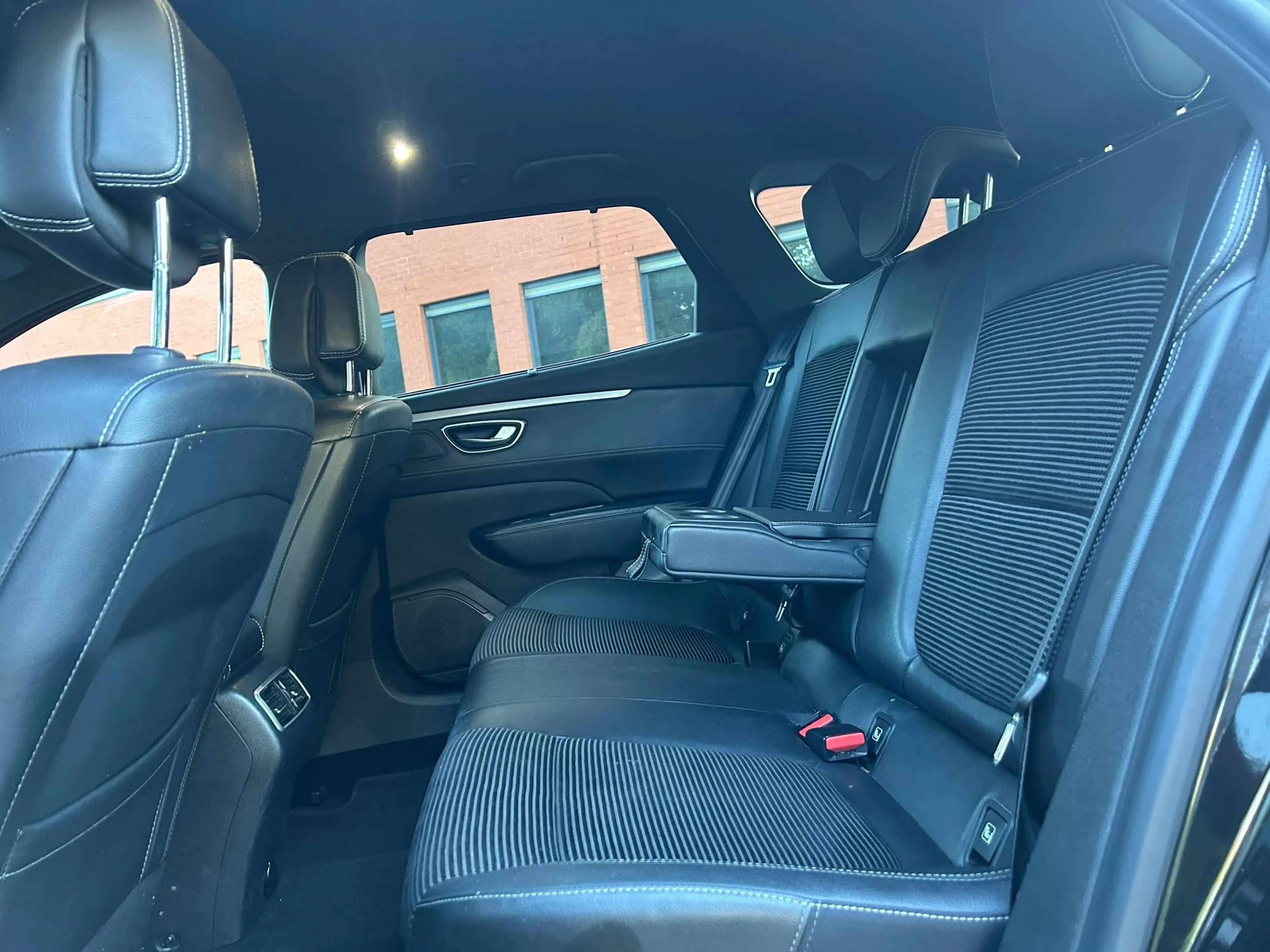 Renault Talisman 📍AGENCE BEERSEL - ✅12 MOIS DE GARANTIE - TVA DEDUCTIBLE — photo 13