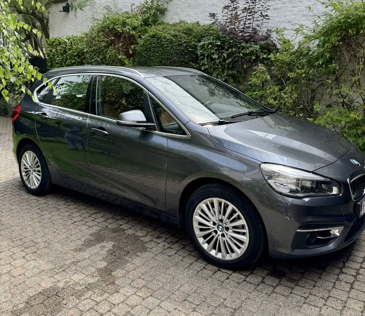 BMW 216 Active Tourer dA - 1