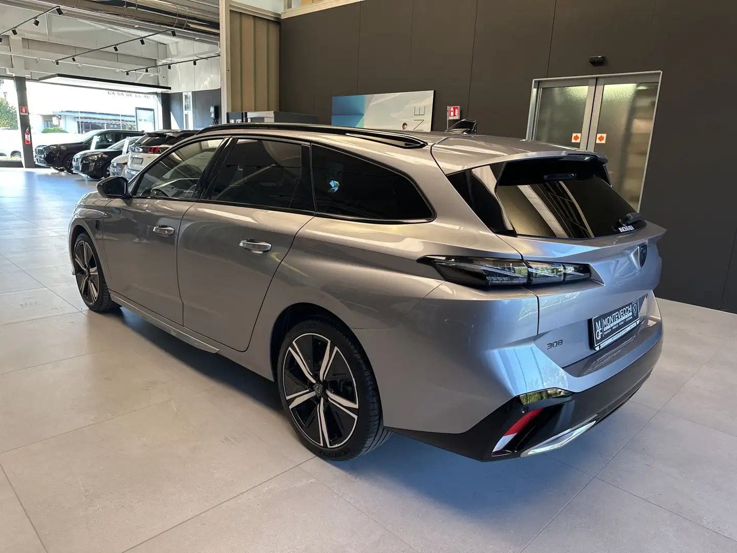 Peugeot 308 SW 1.5 BlueHDi GT S&S 130cv EAT8 Bianco - 2