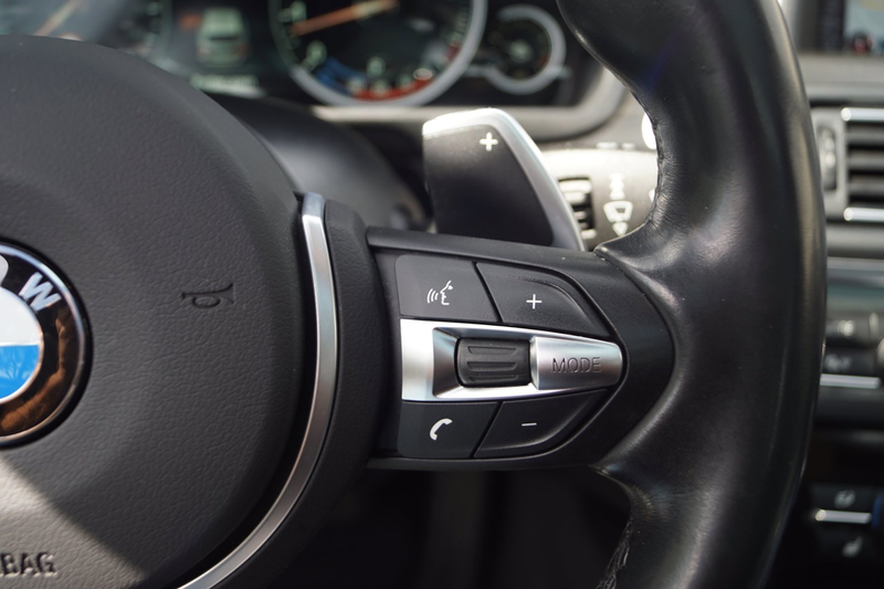 BMW 520 5-serie Touring 520i M Sport Edition Autom Panodak — photo 22