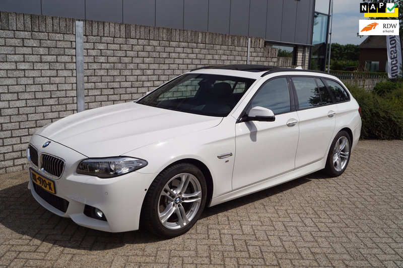 BMW 520 5-serie Touring 520i M Sport Edition Autom Panodak